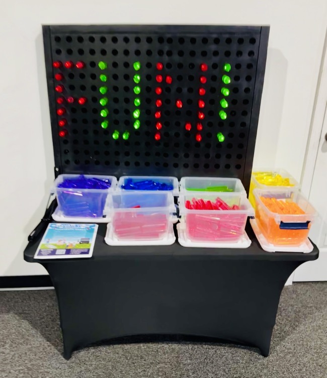 Giant Lite Bright